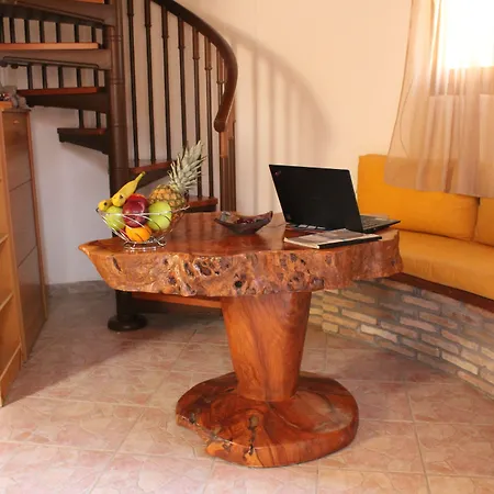 Vila Oneira Trapezaki (Kefalonia)