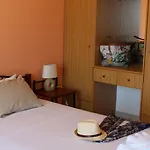 Oneira Villa *