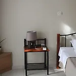 Oneira Villa *