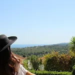 Oneira