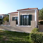 Oneira Villa