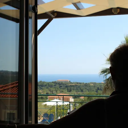 Oneira * Trapezaki (Kefalonia)