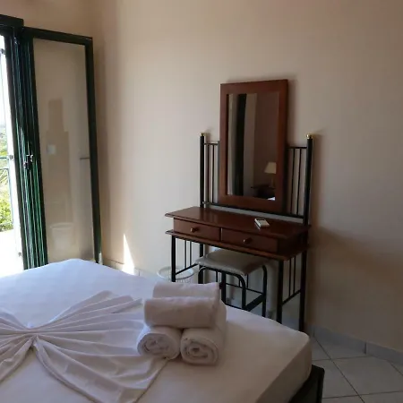 Oneira Villa *